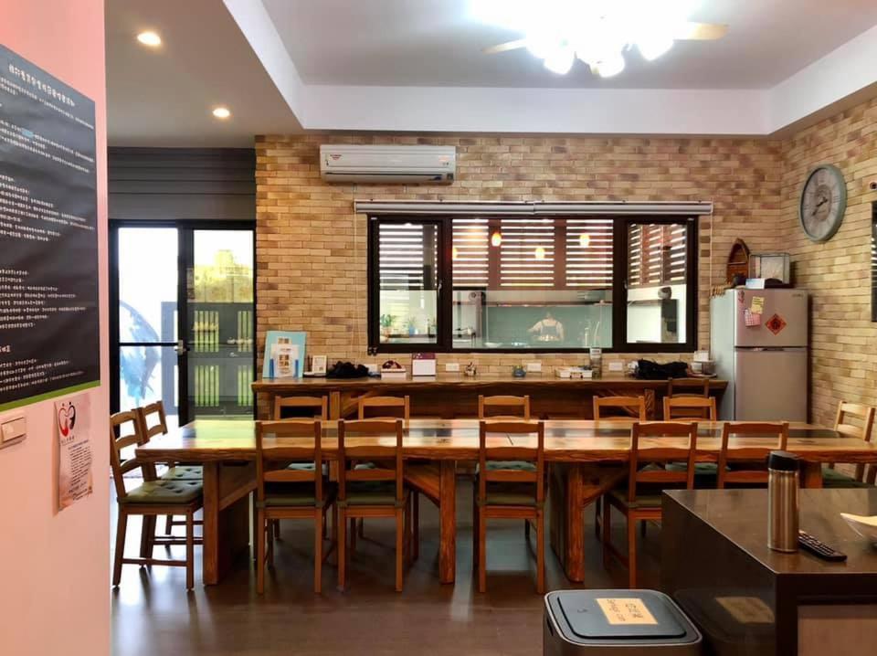Travelers Hostel Маджонг Экстерьер фото
