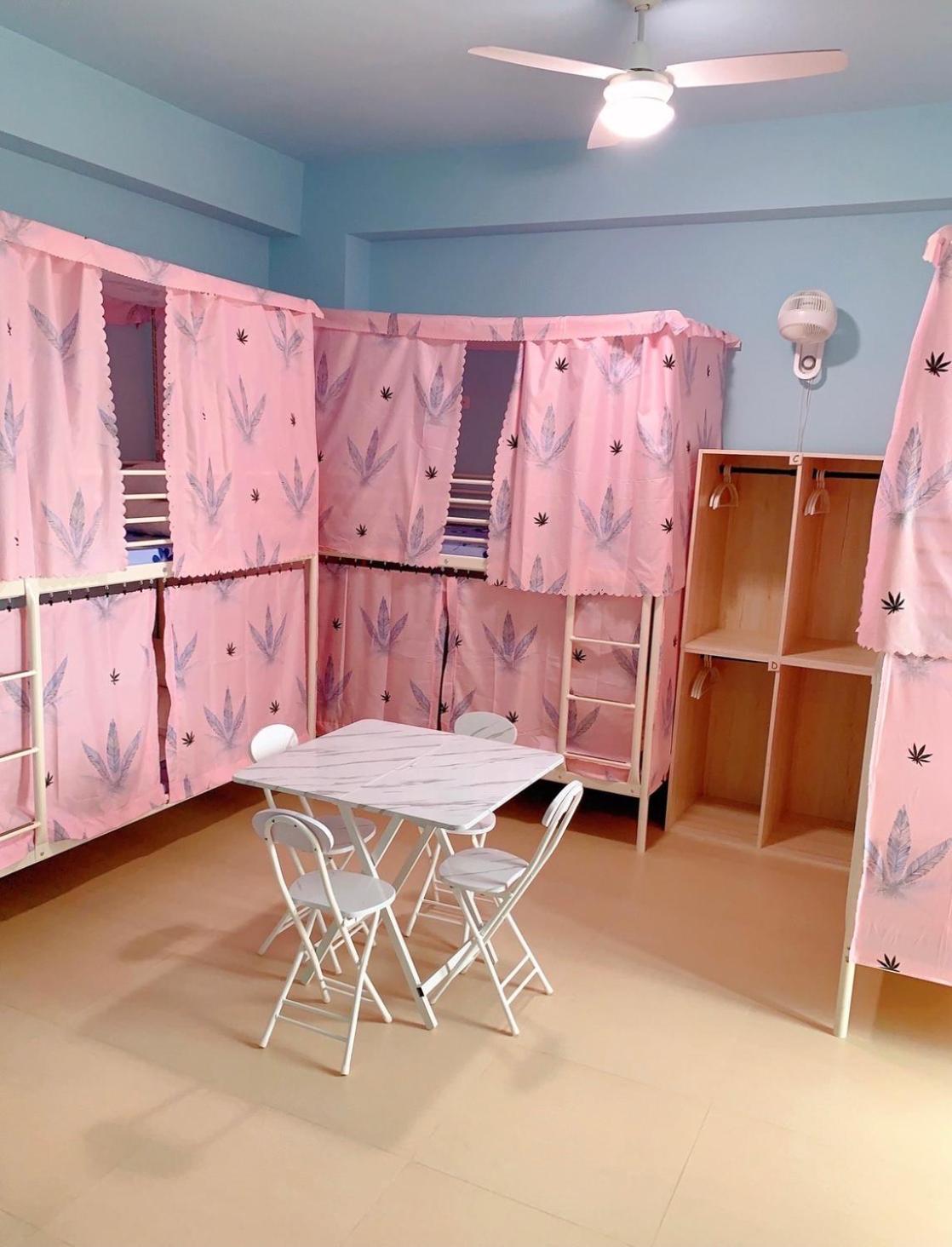 Travelers Hostel Маджонг Экстерьер фото
